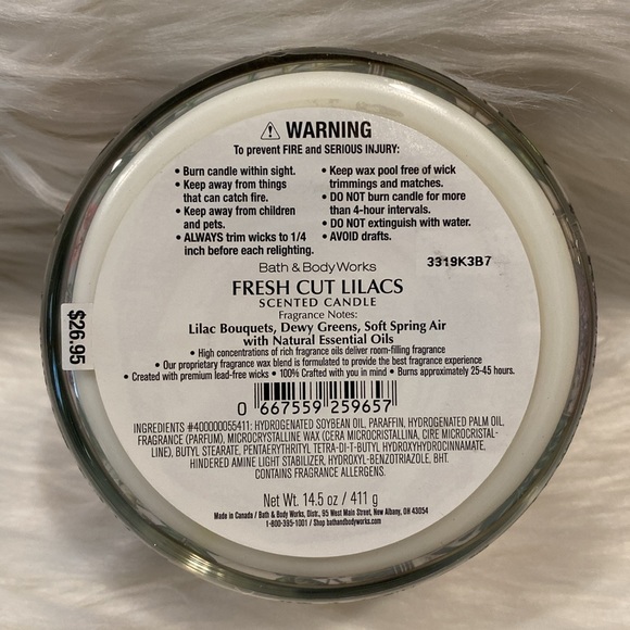 🪻”FRESH CUT LILACS” scent, by BBW / White Barn collection, 3-wick candle, NWTag - Picture 4 of 5